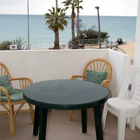 Апартаменты Beach Front S. Lourenco Армасан-де-Пера